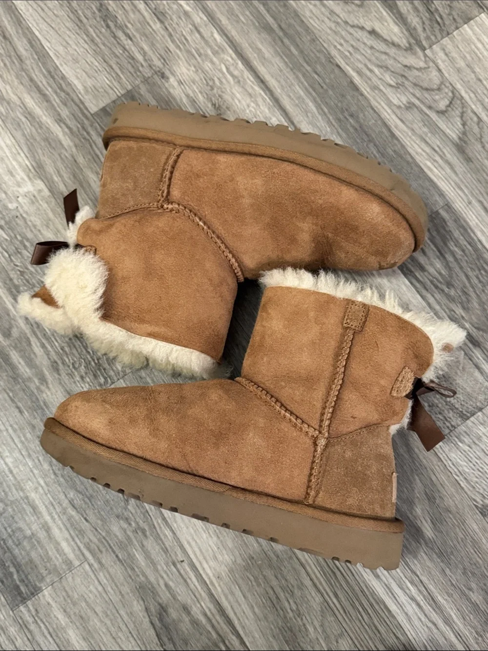 Ugg boots women’s sz 5